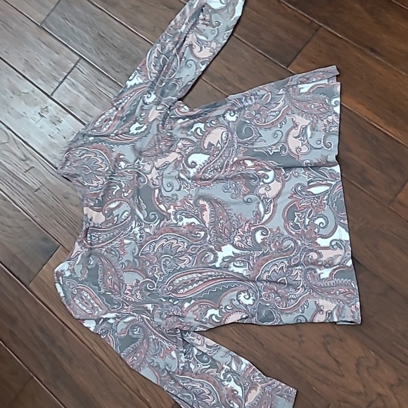 Ruby Rd Grey & Pink Paisley Print Top size XL - Picture 2 of 6
